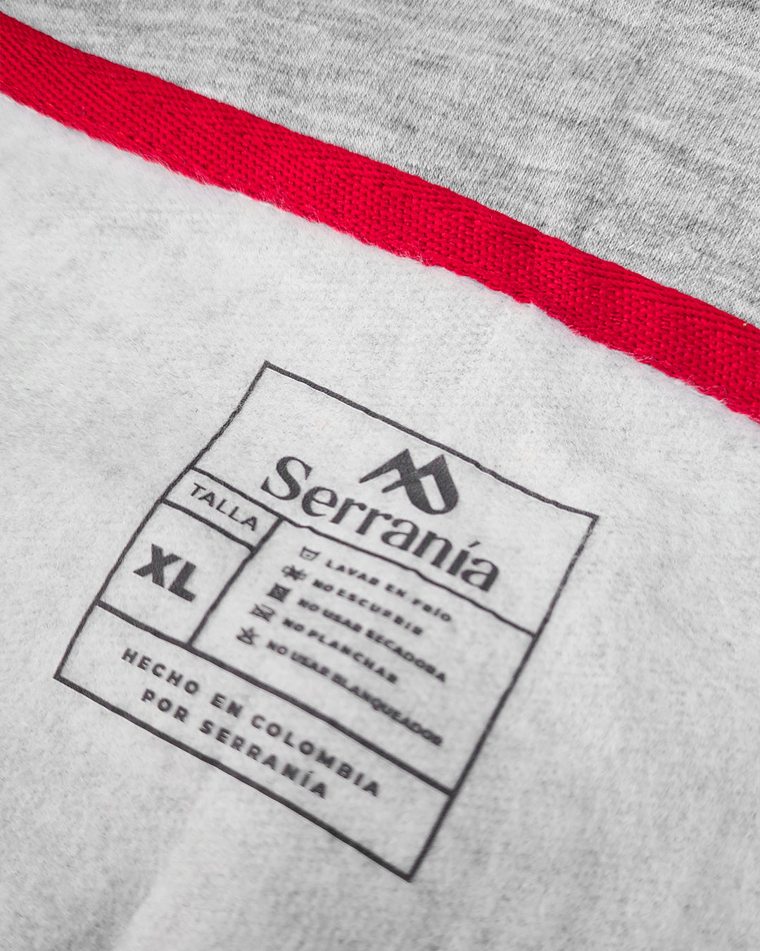 Buzo cuello alto Elite -  Gris Luna