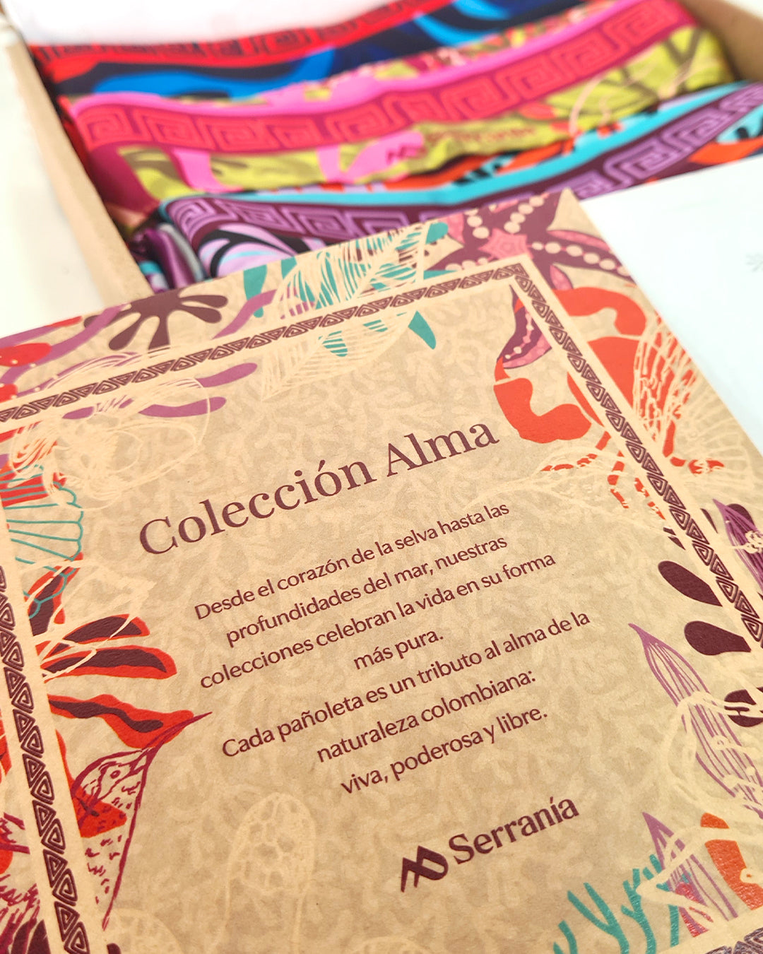 Pack de 3 pañoletas pequeñas (45x45cm) / Guacamaya + Garza + Mariposa